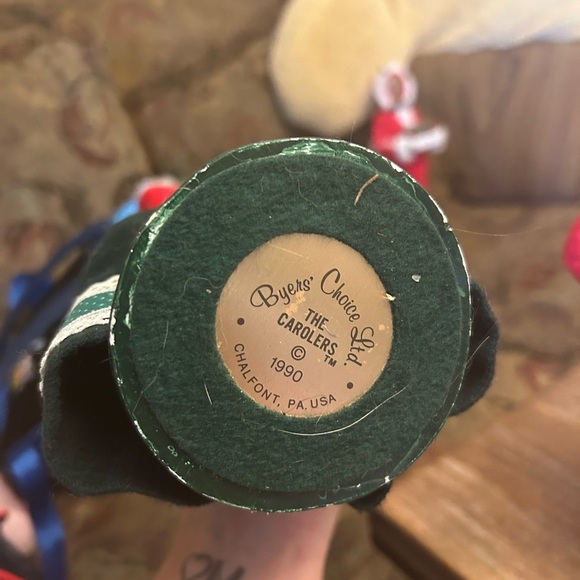 Vintage 1990/91 Beyers Choice The Carolers Christmas Doll Figures - Picture 9 of 9